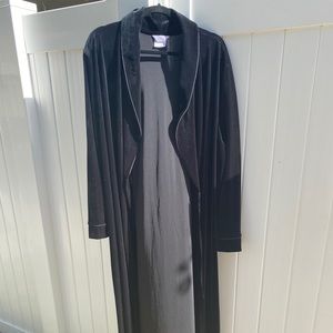 Velvet bathrobe / duster